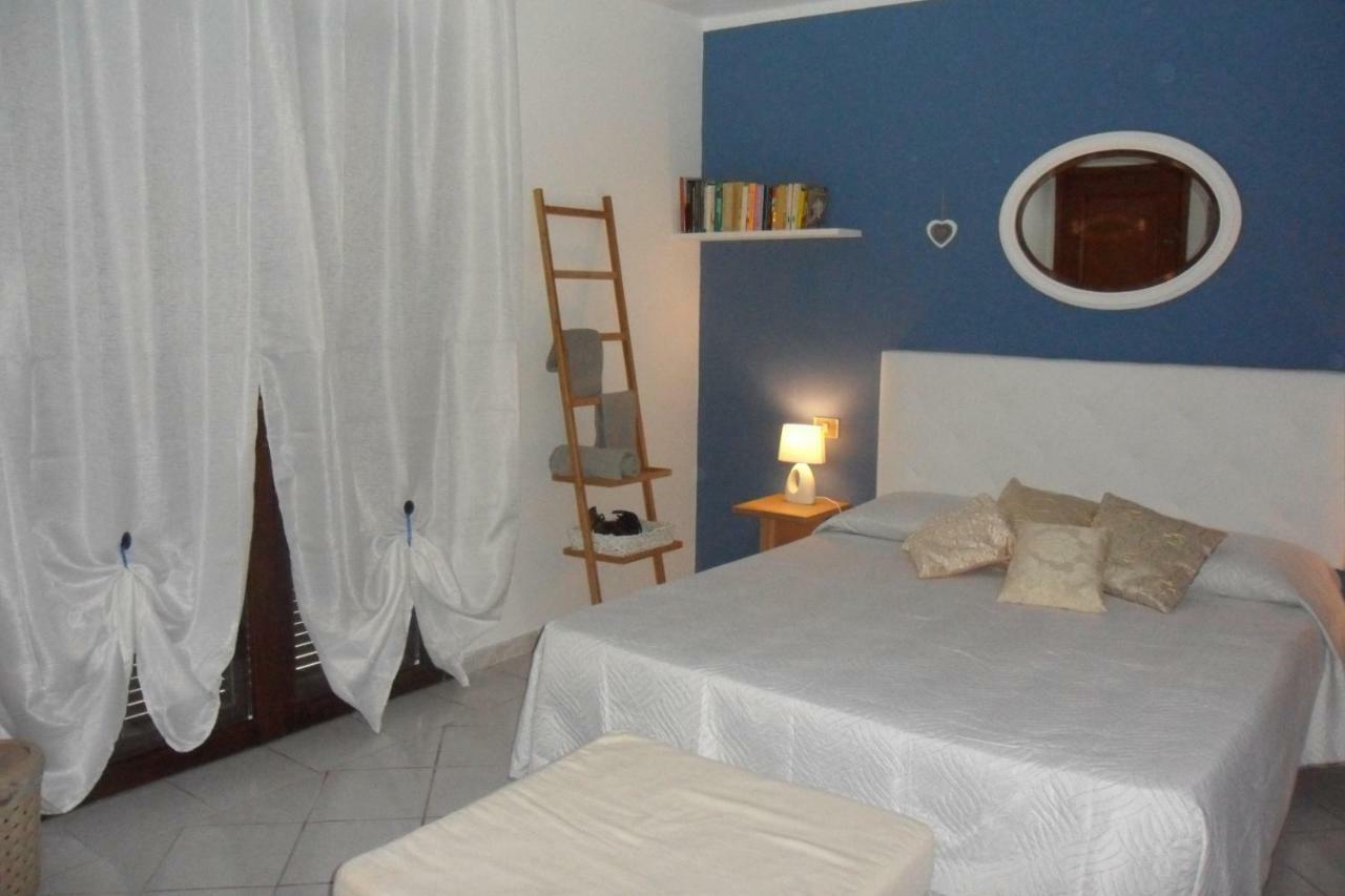 B&B A Casa Di Monica Olbia Exterior photo