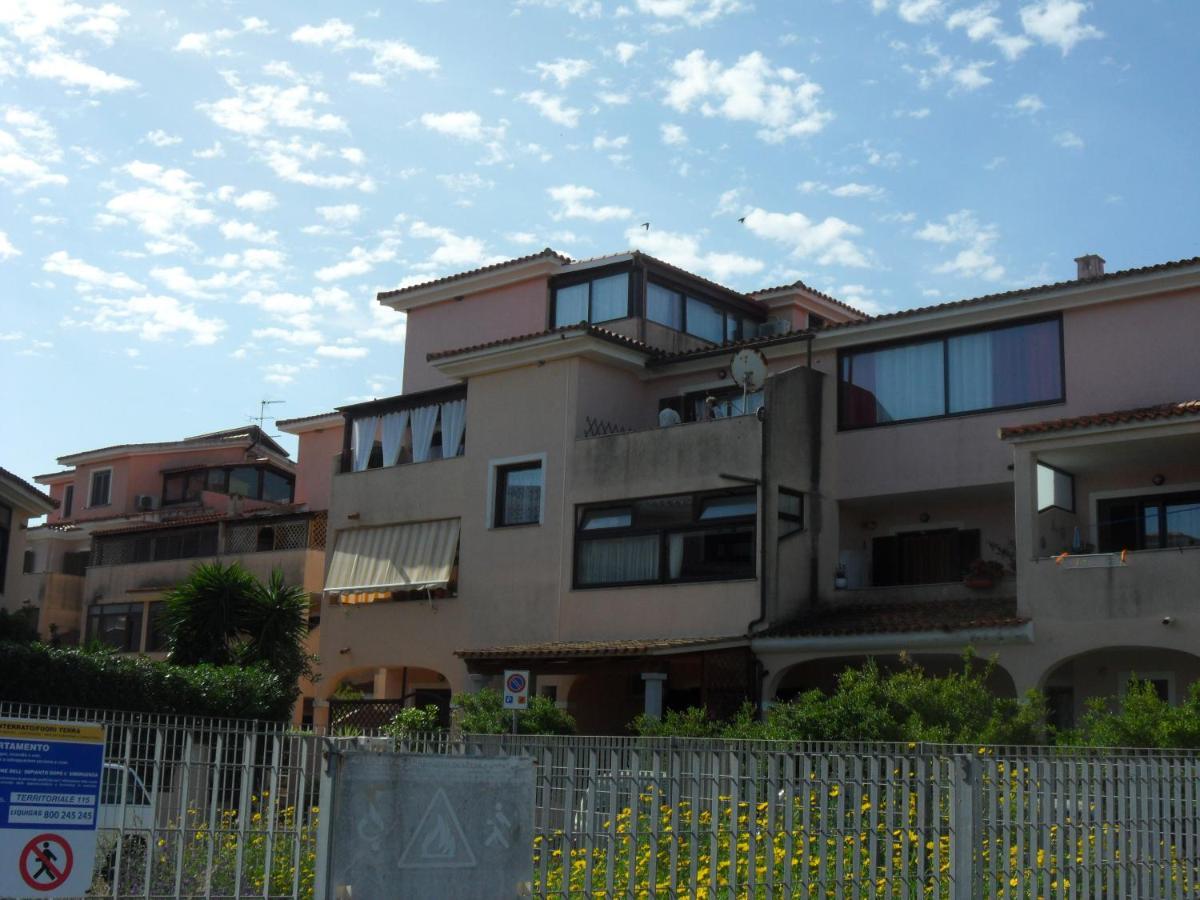 B&B A Casa Di Monica Olbia Exterior photo